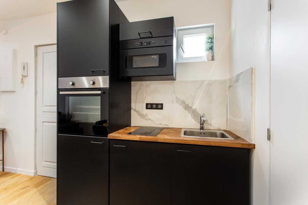 Cmg Montmartre/ Marche Saint-Pierre Apartment Paris Luaran gambar
