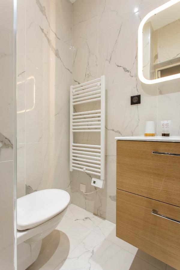 Cmg Montmartre/ Marche Saint-Pierre Apartment Paris Luaran gambar